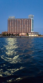 Hotel outside water view cropped skyscraper